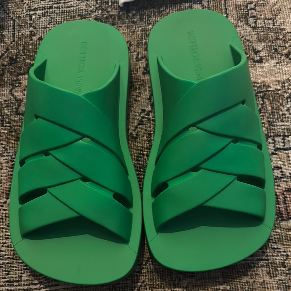 Bottega Veneta Green Slide Sandals